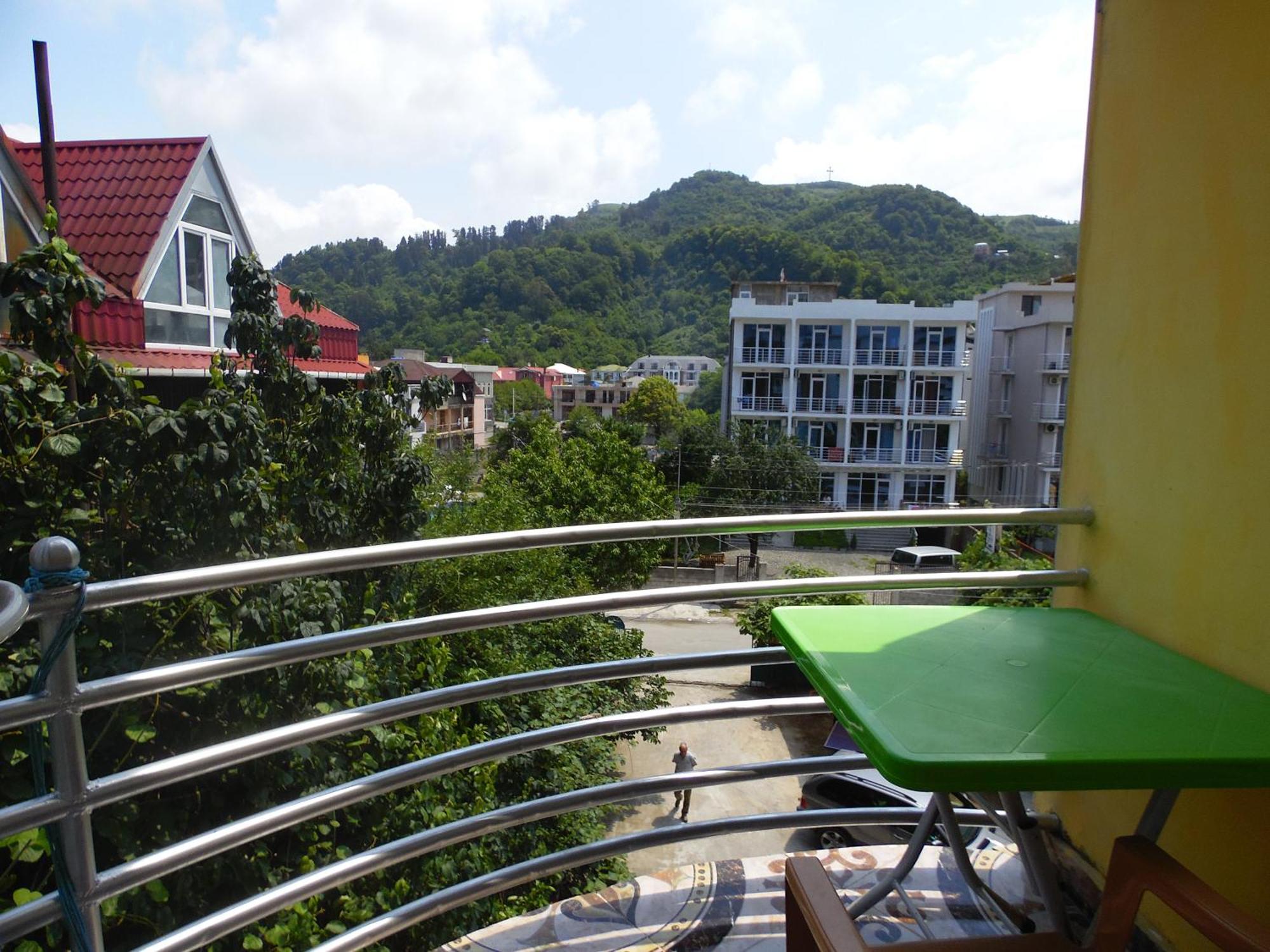 Family Hotel Khomaldy Kvariati Exterior foto